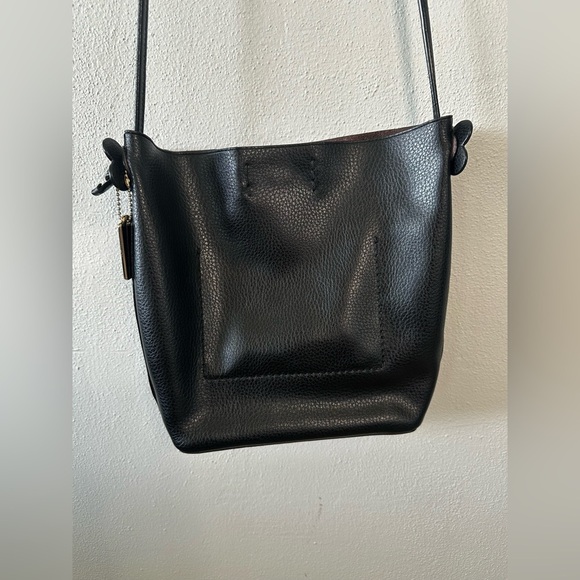 Coach Romantic Minimalist Derby Slim Crossbody Black Leather bag - Picture 6 of 6